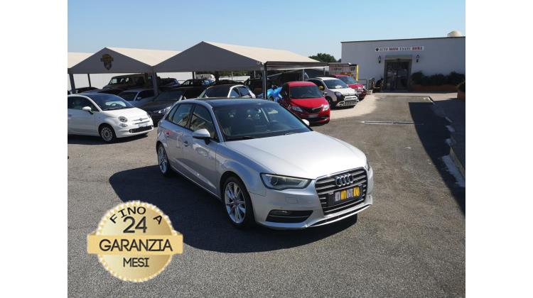Audi A3 Sportback S TRONIC Berlina