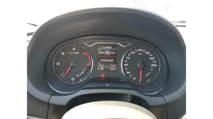 Audi A3 Sportback S TRONIC Berlina