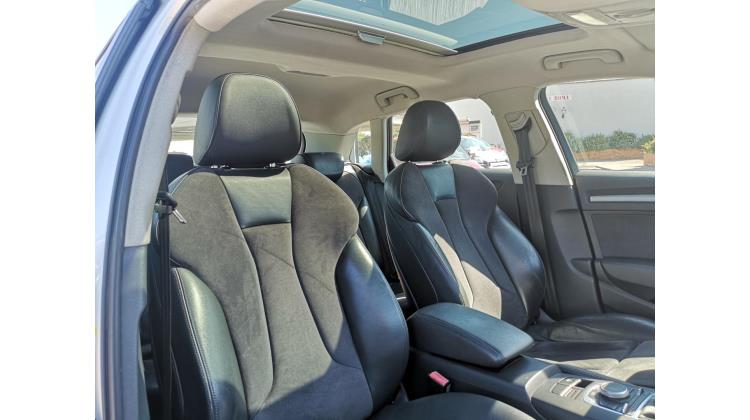 Audi A3 Sportback S TRONIC Berlina