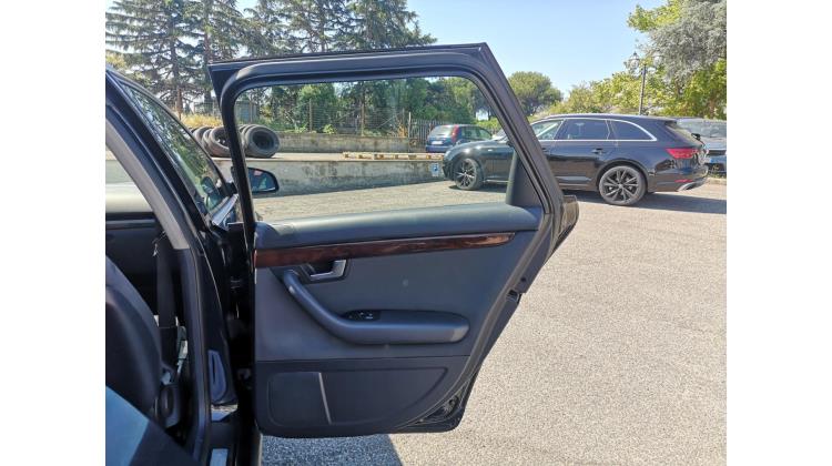 Audi A4 AVANT Station Wagon