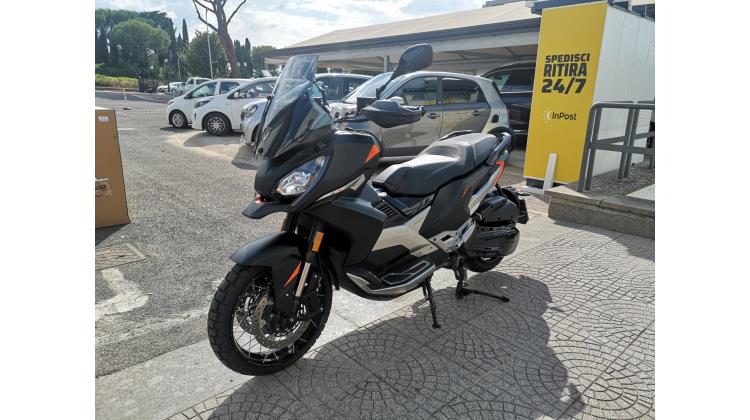 PEUGEOT XP 400 GT SCOOTER