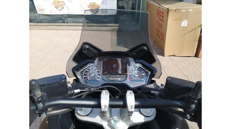 PEUGEOT XP 400 GT SCOOTER