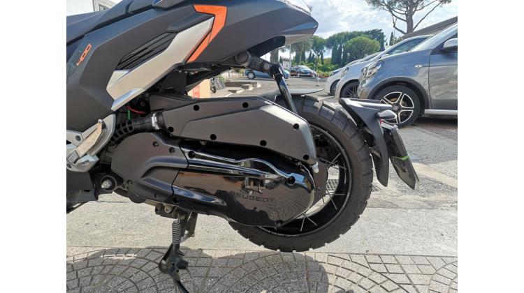 PEUGEOT XP 400 GT SCOOTER