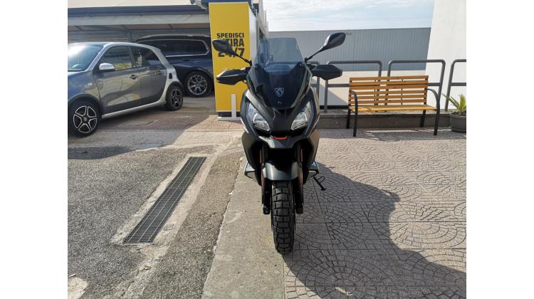 PEUGEOT XP 400 GT SCOOTER