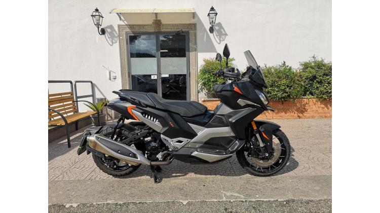 PEUGEOT XP 400 GT SCOOTER