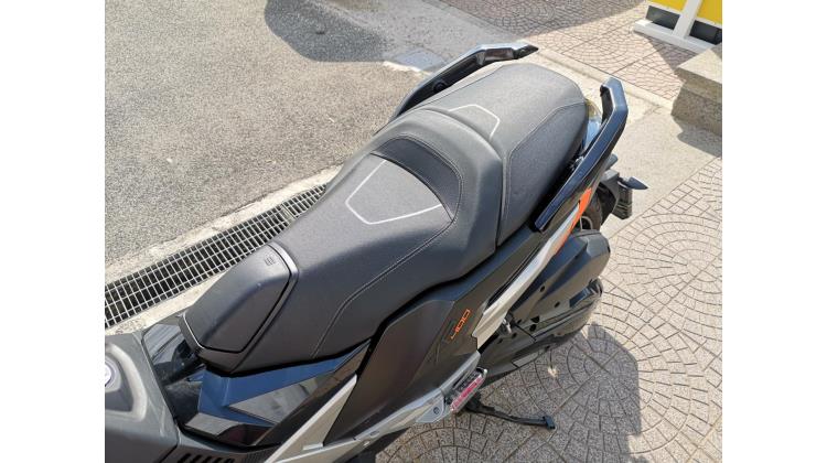 PEUGEOT XP 400 GT SCOOTER