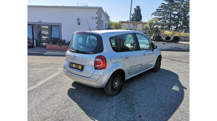 Renault Modus DINAMIQUE Berlina