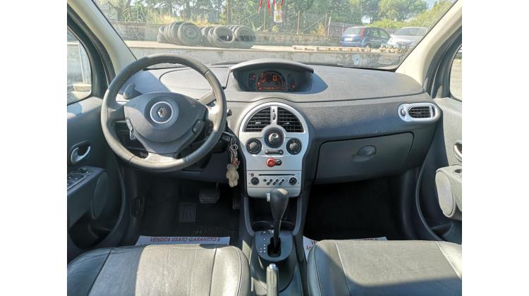 Renault Modus DINAMIQUE Berlina