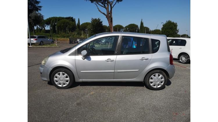 Renault Modus DINAMIQUE Berlina