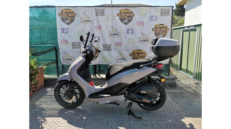 SWM C-FLY 125 SCOOTER