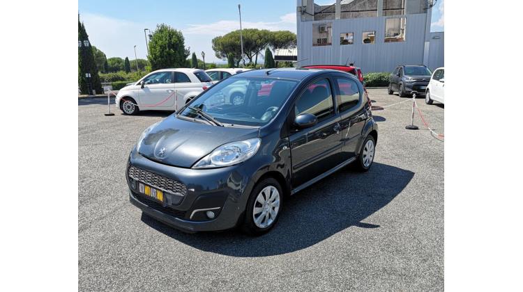 Peugeot 107 1.0 Berlina