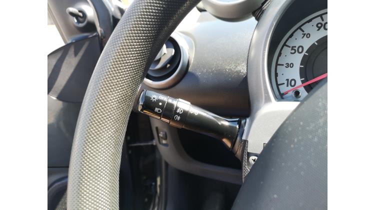 Peugeot 107 1.0 Berlina