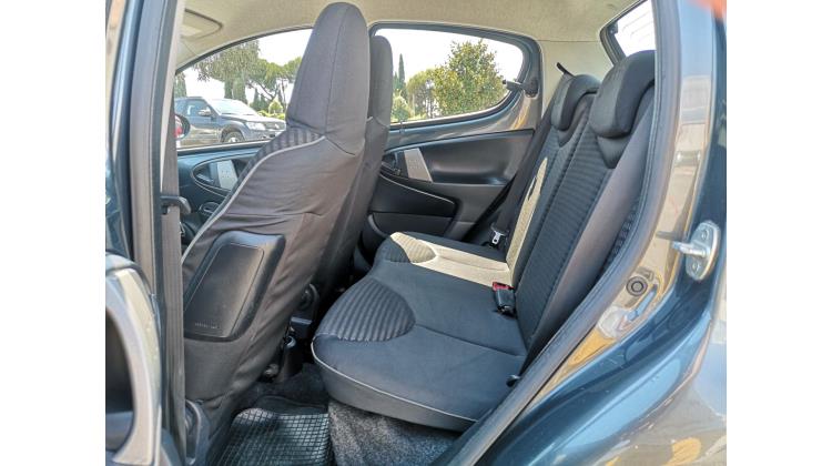 Peugeot 107 1.0 Berlina