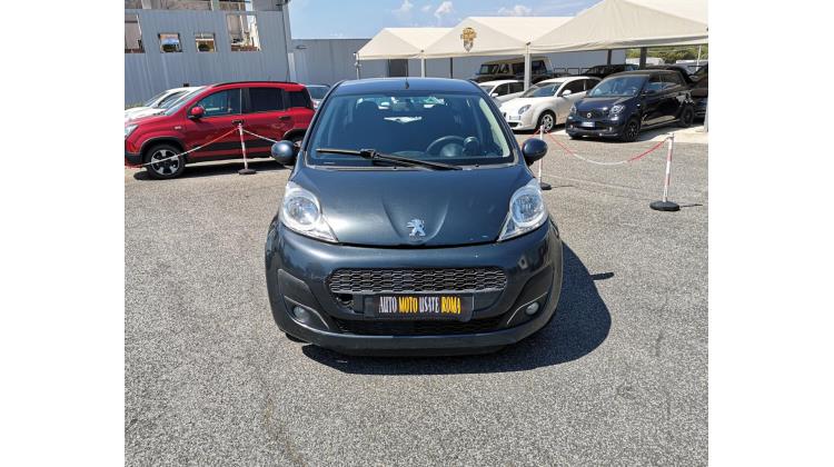 Peugeot 107 1.0 Berlina