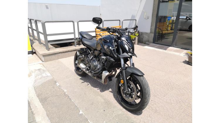 Yamaha MT-07 NAKED