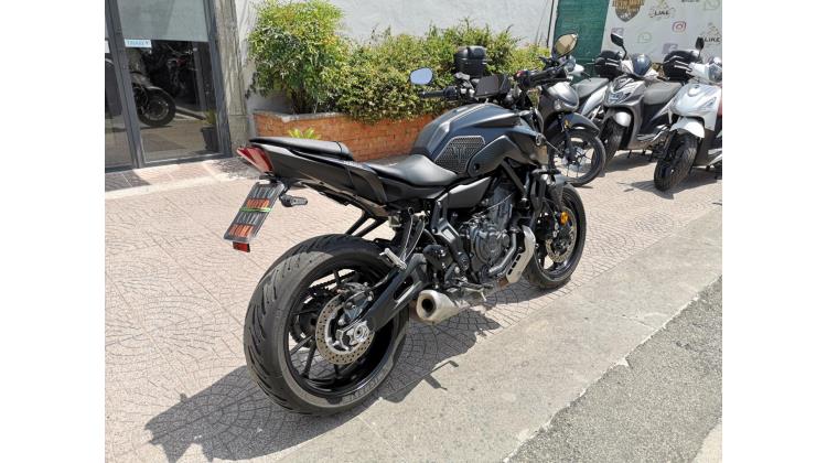 Yamaha MT-07 NAKED