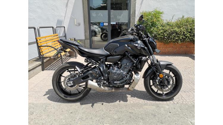 Yamaha MT-07 NAKED