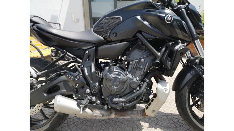 Yamaha MT-07 NAKED