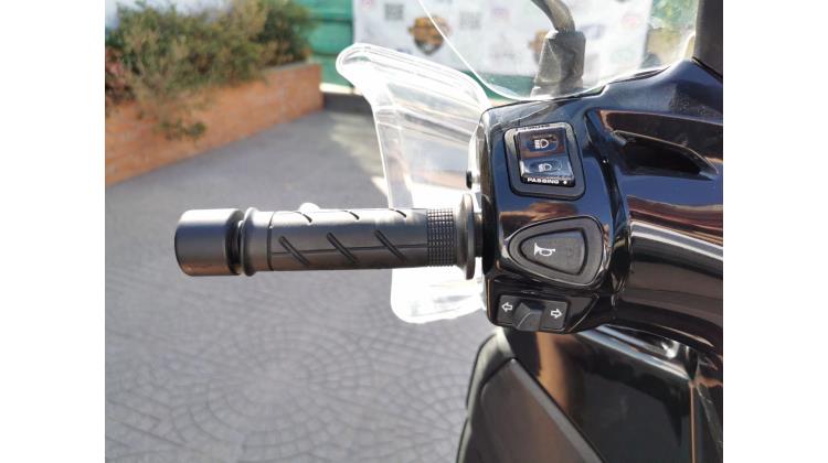 Honda SH 300 SCOOTER