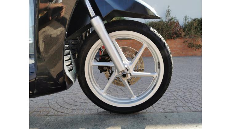 Honda SH 300 SCOOTER