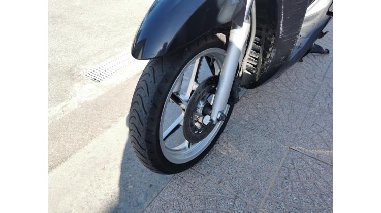 Honda SH 300 SCOOTER