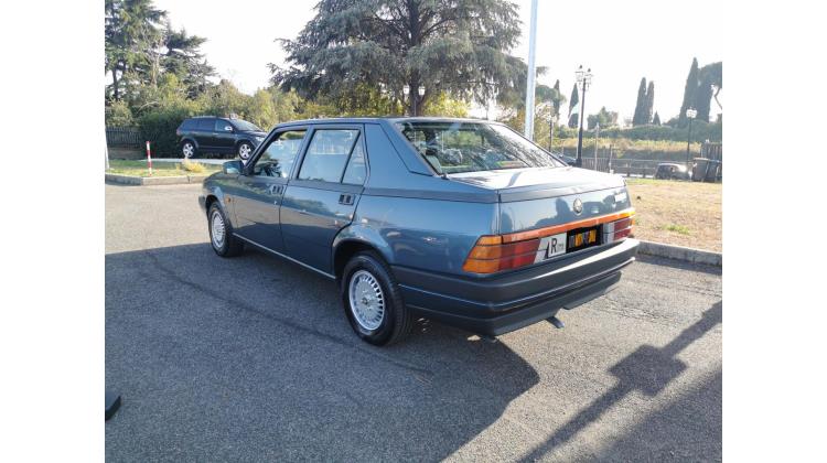 AlfaRomeo 75 GPL Berlina