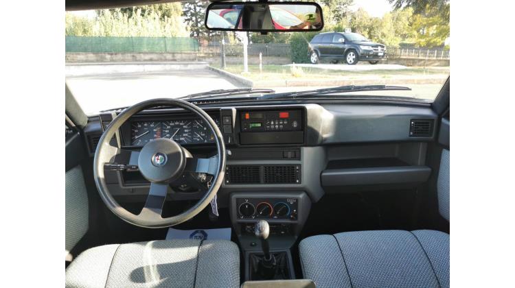 AlfaRomeo 75 GPL Berlina