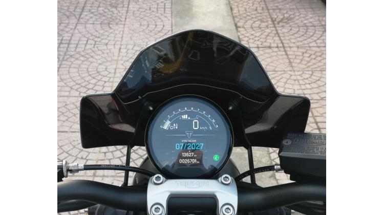Triumph Trident NAKED
