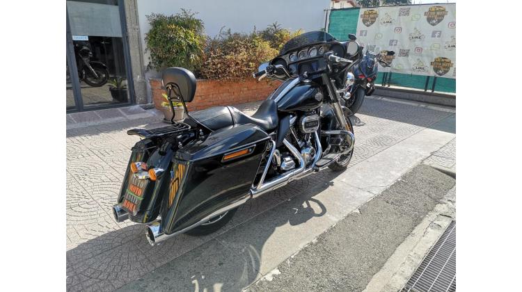 Harley-Davidson STREET GLIDE SPECIAL CUSTOM