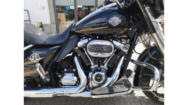 Harley-Davidson STREET GLIDE SPECIAL CUSTOM
