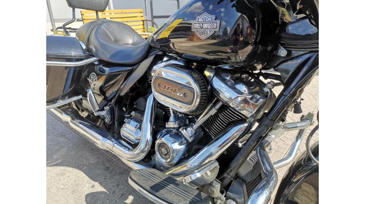 Harley-Davidson STREET GLIDE SPECIAL CUSTOM