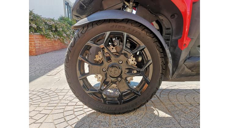 QUADRO QOODER SCOOTER