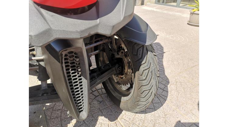 QUADRO QOODER SCOOTER