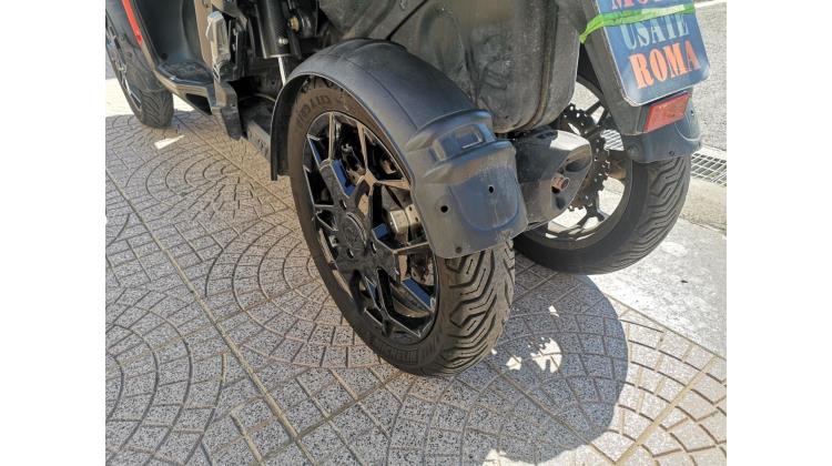 QUADRO QOODER SCOOTER