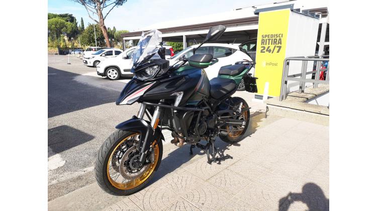 QJ MOTOR SRT 900 SX ENDURO STRADALE