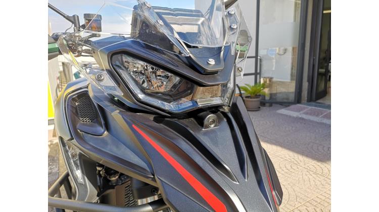 QJ MOTOR SRT 900 SX ENDURO STRADALE
