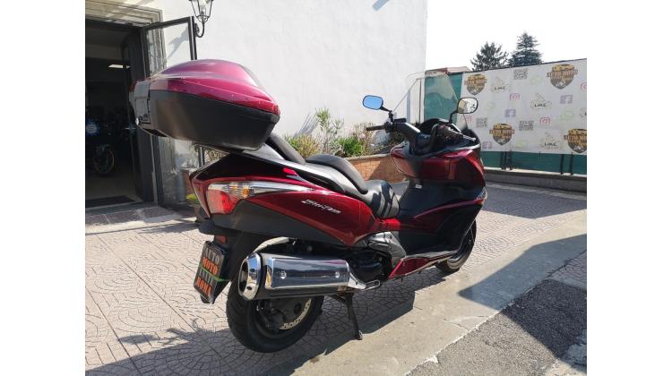 Honda SW-T 400 ABS SCOOTER