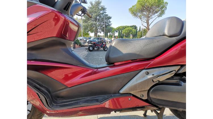 Honda SW-T 400 ABS SCOOTER