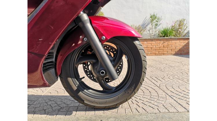 Honda SW-T 400 ABS SCOOTER