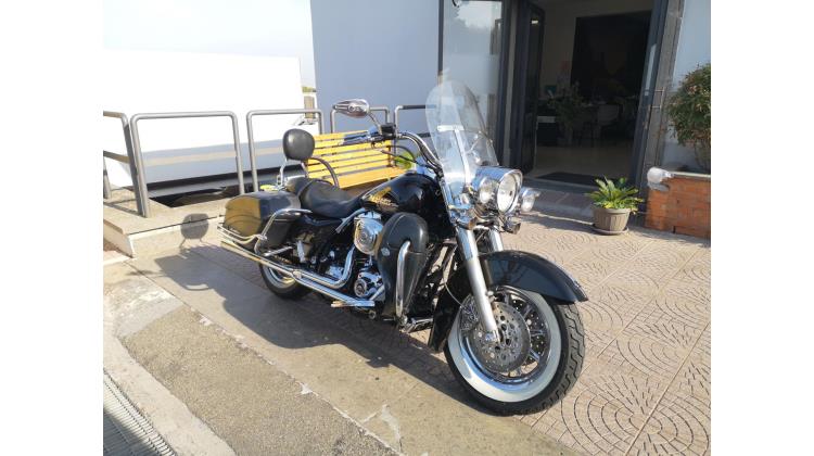 Harley-Davidson FLHRSI 1449 ROAD KING CUSTOM