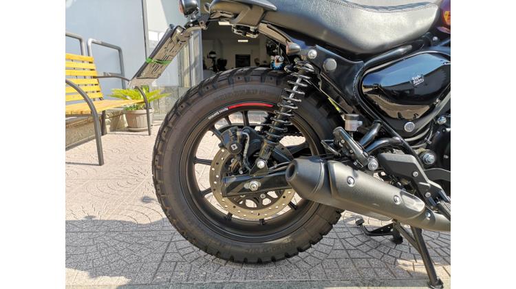 RoyalEnfield HNTR 350 NAKED
