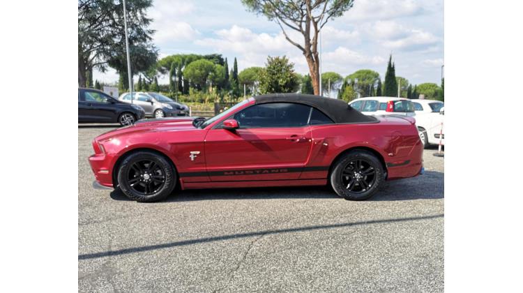 MUSTANG V6 CABRIO CABRIO Cabrio