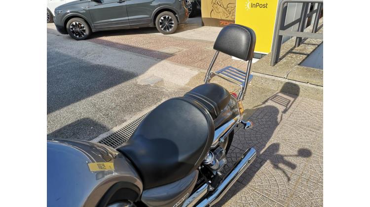 Triumph Rocket Iii CRUISER