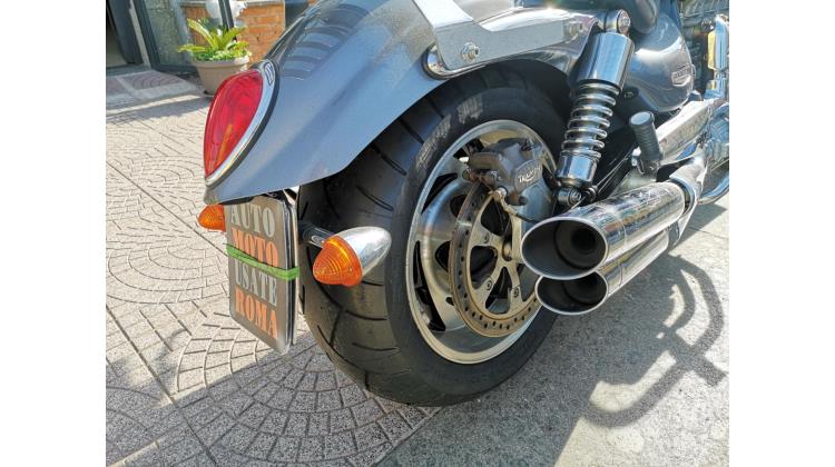 Triumph Rocket Iii CRUISER