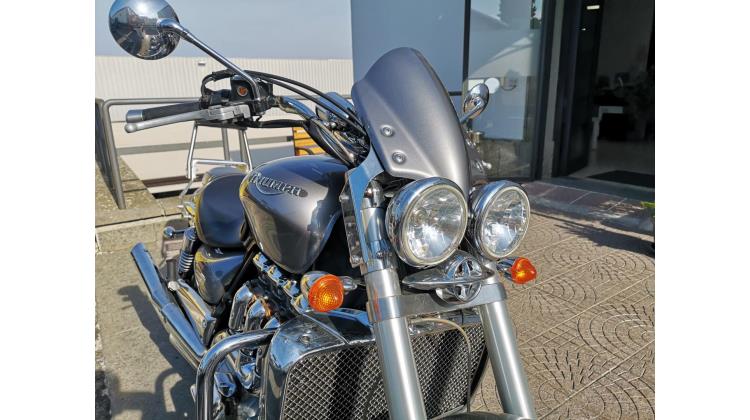 Triumph Rocket Iii CRUISER