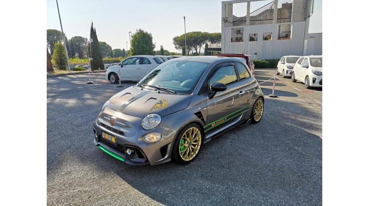 Abarth 595 TRIBUTO Berlina