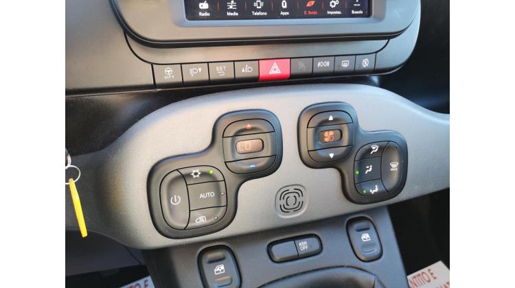 Fiat Panda CROSS Berlina