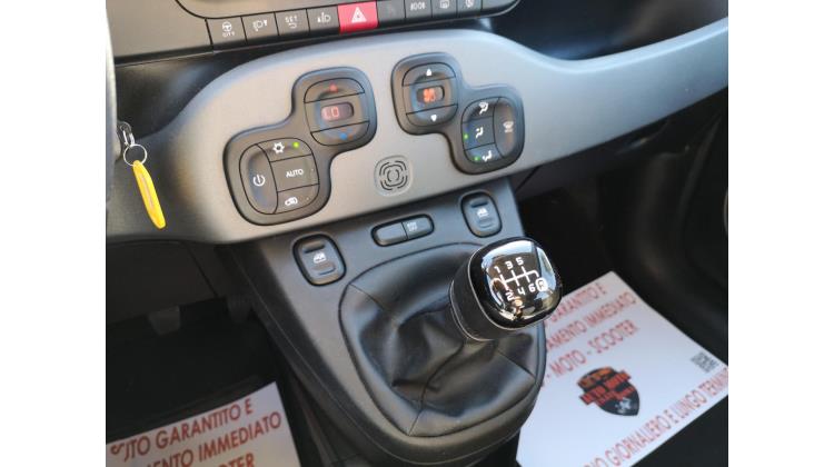 Fiat Panda CROSS Berlina
