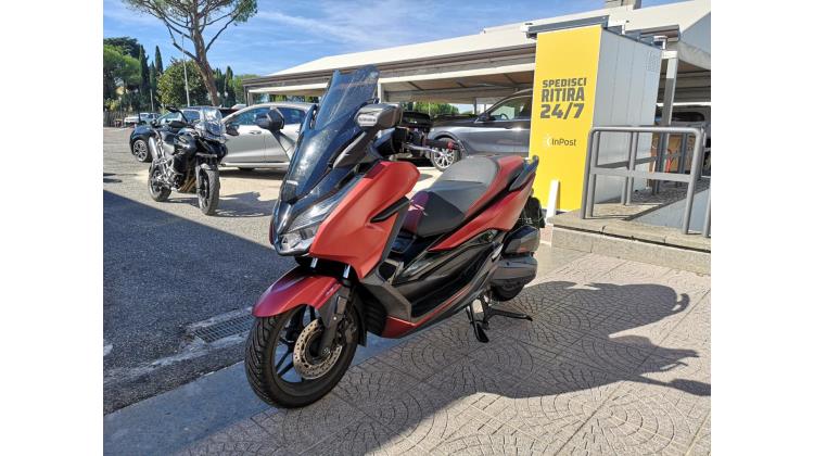 Honda FORZA SCOOTER