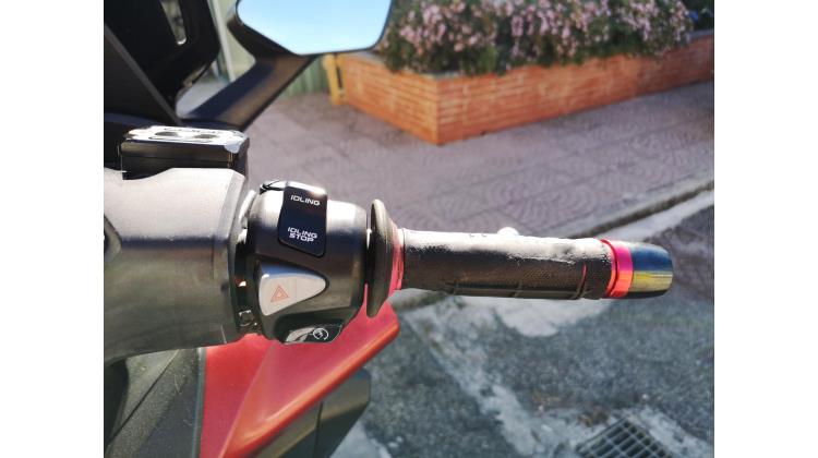 Honda FORZA SCOOTER